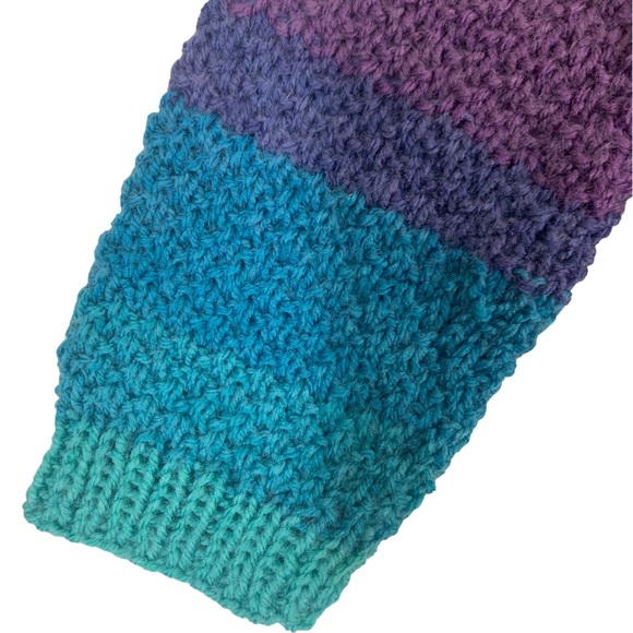 Charming Handmade Girl’s Knitted Long Sleeve Button Front Cardigan Sweater - Picture 4 of 13